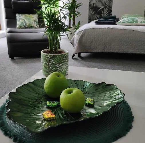 Eden Nocleg ze śniadaniem Basecles